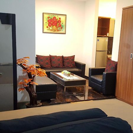 Sultan Guesthouse Tulungagung Εξωτερικό φωτογραφία