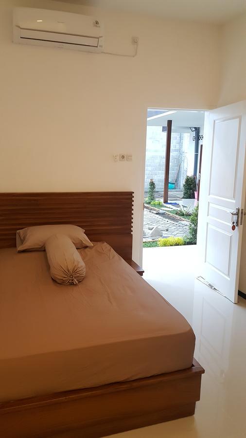 Sultan Guesthouse Tulungagung Εξωτερικό φωτογραφία