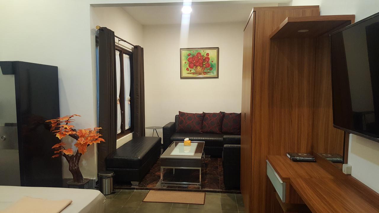 Sultan Guesthouse Tulungagung Εξωτερικό φωτογραφία