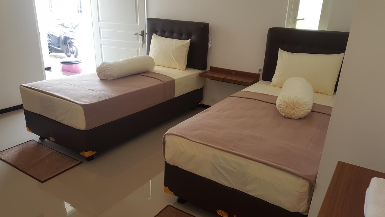 Sultan Guesthouse Tulungagung Εξωτερικό φωτογραφία