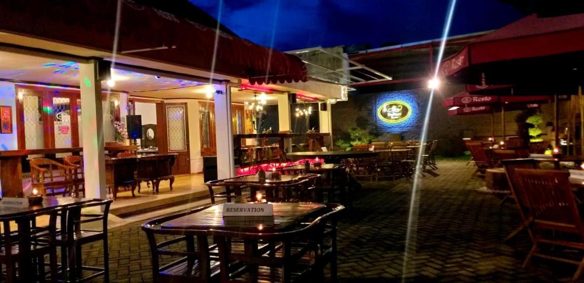 Sultan Guesthouse Tulungagung Εξωτερικό φωτογραφία